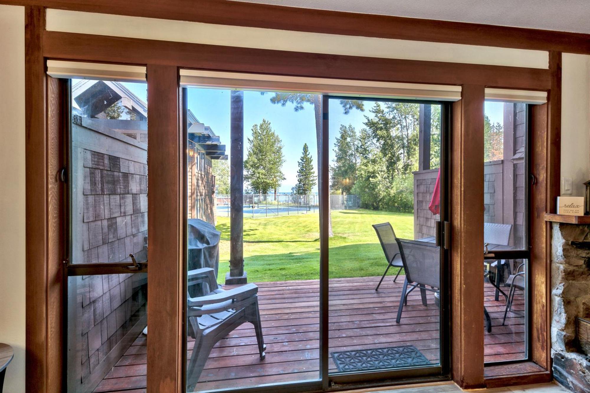 Beautiful Remodeled Condo In Тахо-Сіті Екстер'єр фото