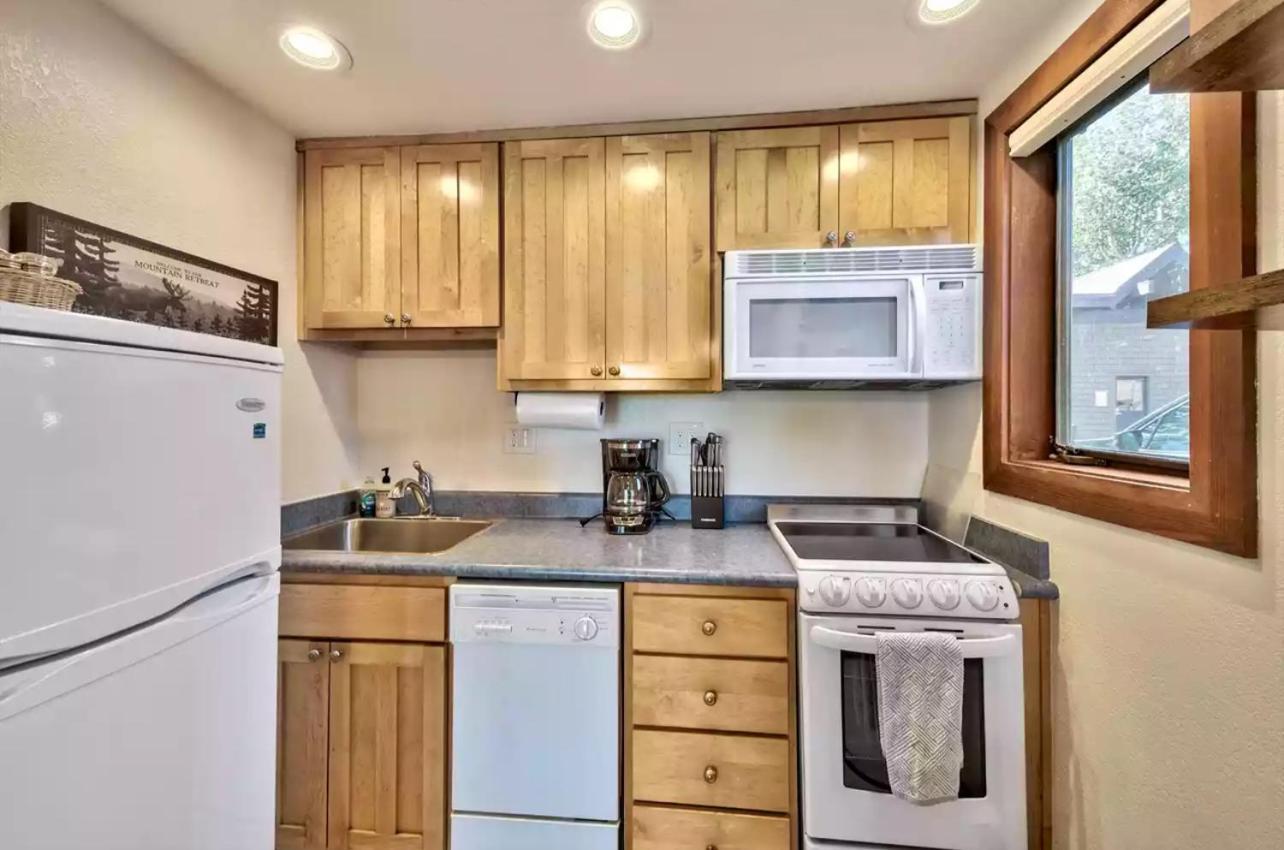 Beautiful Remodeled Condo In Тахо-Сіті Екстер'єр фото